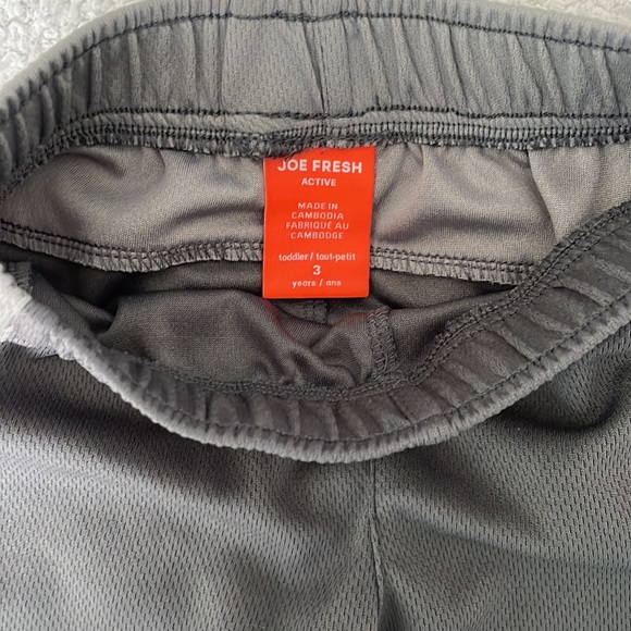 💙5/$25💙 Joe Fresh Athletic shorts - Picture 3 of 3
